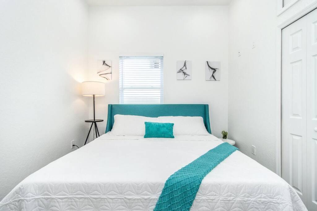 2Br Spacious House In Heart Of West Tampa Exterior foto