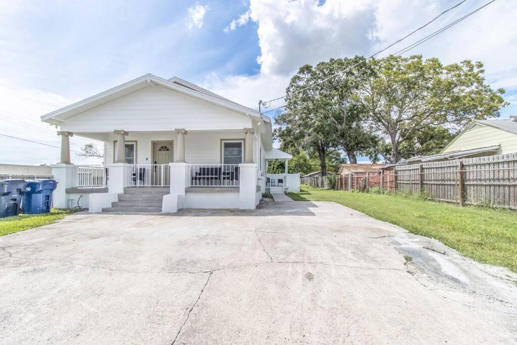 2Br Spacious House In Heart Of West Tampa Exterior foto